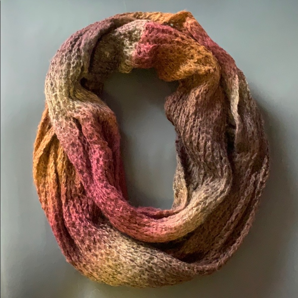 Ombré wool woven scarf